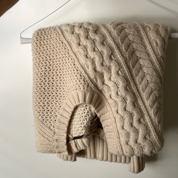 BURBERRY ♥️ Cable knit wool and cashmere sweater Sz S/P - Picture 10 of 14